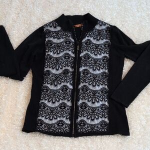 Elegant Belldini  Black and Gray Women's sweater Sz Sm